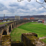 映画のクライマックスシーンに登場する　石造り高架橋に萌えた話