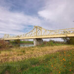 岩手県北上市、陸奥の国に架かる珊瑚橋