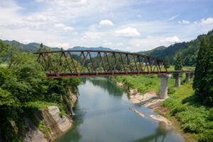 【JBpress】只見線のキセキ、11年の長い年月を経てよみがえる橋と駅