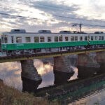 橋脚が階段状の謎、それは予想外の理由だった！　ことでんの新川橋梁