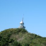 急坂と草むらと暑さ、陸奥大島灯台への片道30分はこれまでになく苦しかった