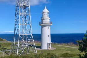 みんなにオススメしたい気持ちのいい公園、主役は恵山岬灯台