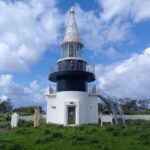 とんがり帽子がユニークな茂津多岬灯台、「高さ日本一」奪還への奇策は鴎島灯台がヒントか？