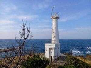 “遠見ヶ鼻”の名前にふさわしい、妙見埼灯台からのみごとな眺め